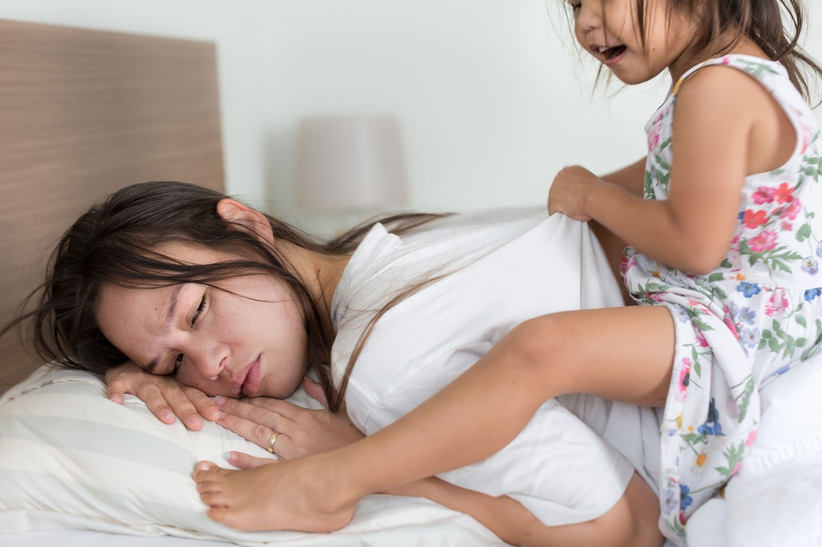 Navigating Sleep Challenges: A Busy Mom&#8217;s Guide for Back-to-School Season